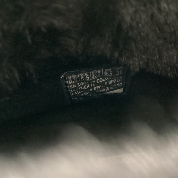 SKECHERS Women's On the Go Glacial Ultra - Moccasin Toe Winter Boots - Picture 8 of 12